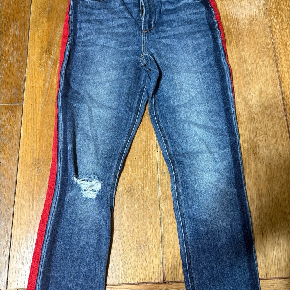 Express Blue Skinny Jeans with Red Stripe
MUST PAY SHIPPING